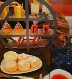 Afternoon Tea at The Ritz-Carlton, Toronto
