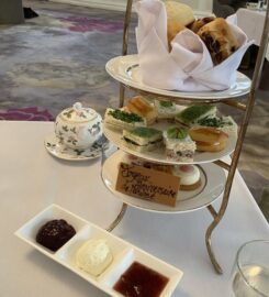 The Palm Court at the Ritz-Carlton – The Afternoon Tea Experience