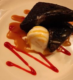 Escoba Bistro and Wine Bar (Permanently Closed)