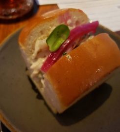 S+L Kitchen & Bar – South Surrey
