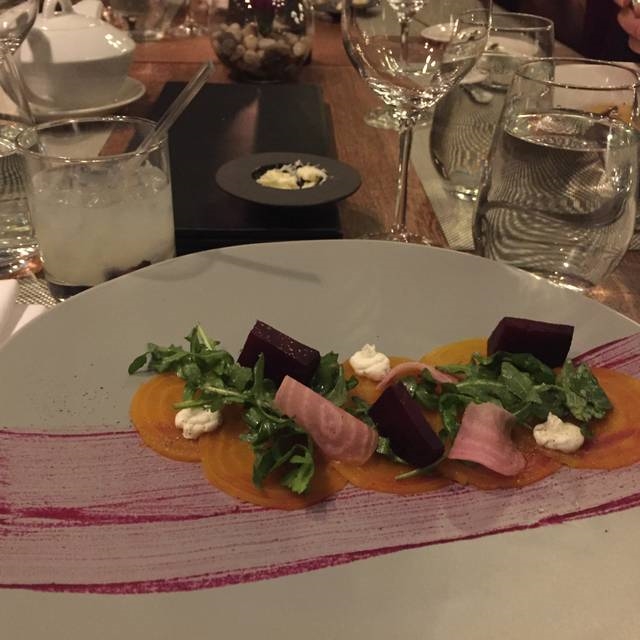 Masters Lounge/Fire Lounge- Westin Bear Mountain Resort: Address, Photo