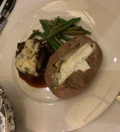 Hy’s Steakhouse – Winnipeg